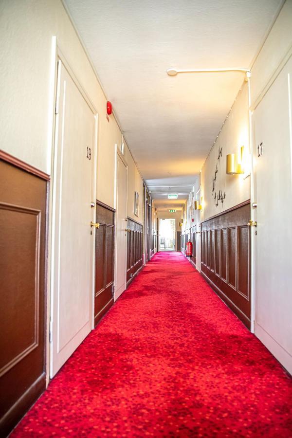 Saga Hotell Borlänge Esterno foto